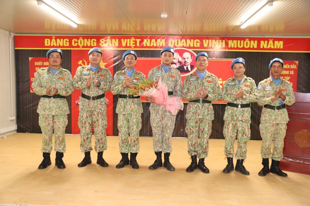 le ket nap Dang dac biet cua nhung chien si mu noi xanh tai phai bo unisfa hinh anh 3