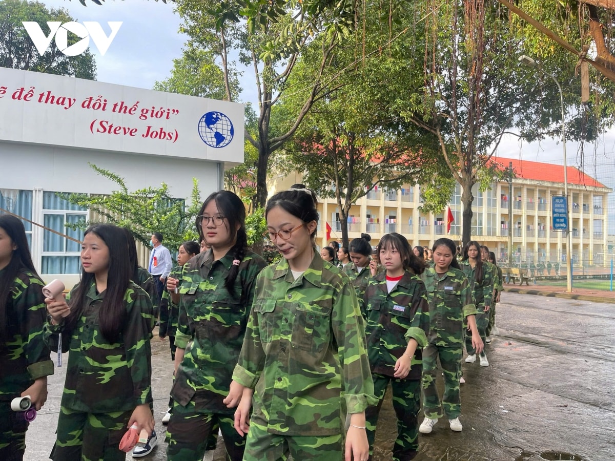 khai giảng năm học 2025-2026, lần đầu học sinh cả nước cùng chào cờ trực tuyến hình ảnh 27 khai giang nam hoc 2025-2026, lan dau hoc sinh ca nuoc cung chao co truc tuyen hinh anh 27