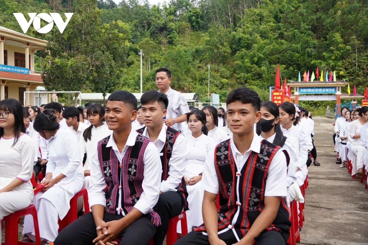 le khai giang dac biet cua 1,6 trieu thay co va 26 trieu hoc sinh, sinh vien hinh anh 79