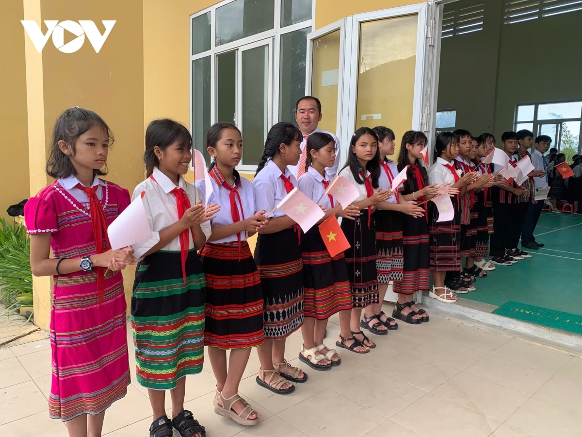 le khai giang dac biet cua 1,6 trieu thay co va 26 trieu hoc sinh, sinh vien hinh anh 66