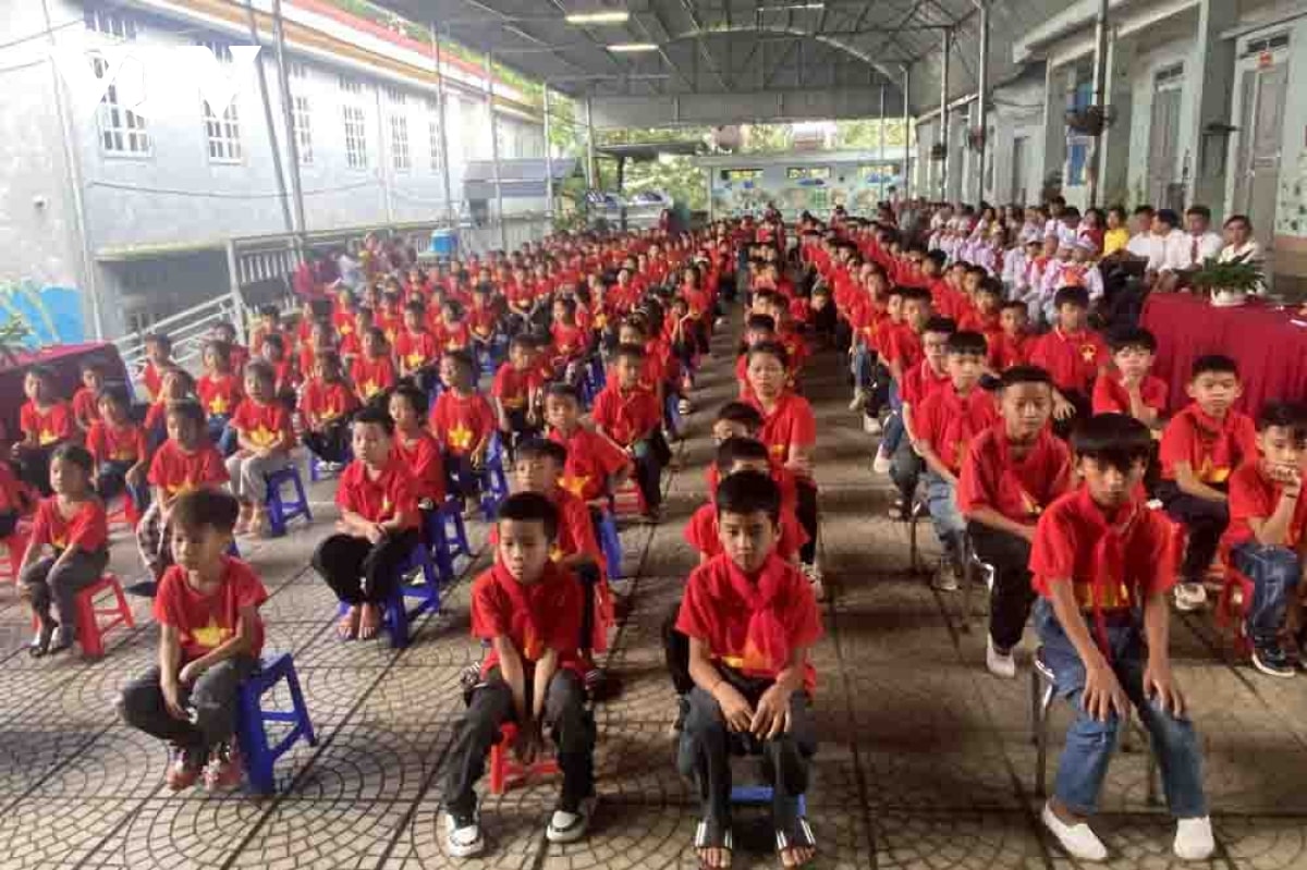 le khai giang dac biet cua 1,6 trieu thay co va 26 trieu hoc sinh, sinh vien hinh anh 58