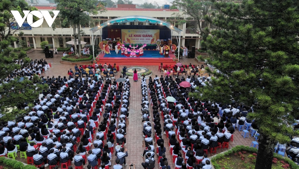 le khai giang dac biet cua 1,6 trieu thay co va 26 trieu hoc sinh, sinh vien hinh anh 52