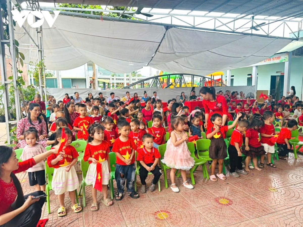 le khai giang dac biet cua 1,6 trieu thay co va 26 trieu hoc sinh, sinh vien hinh anh 50