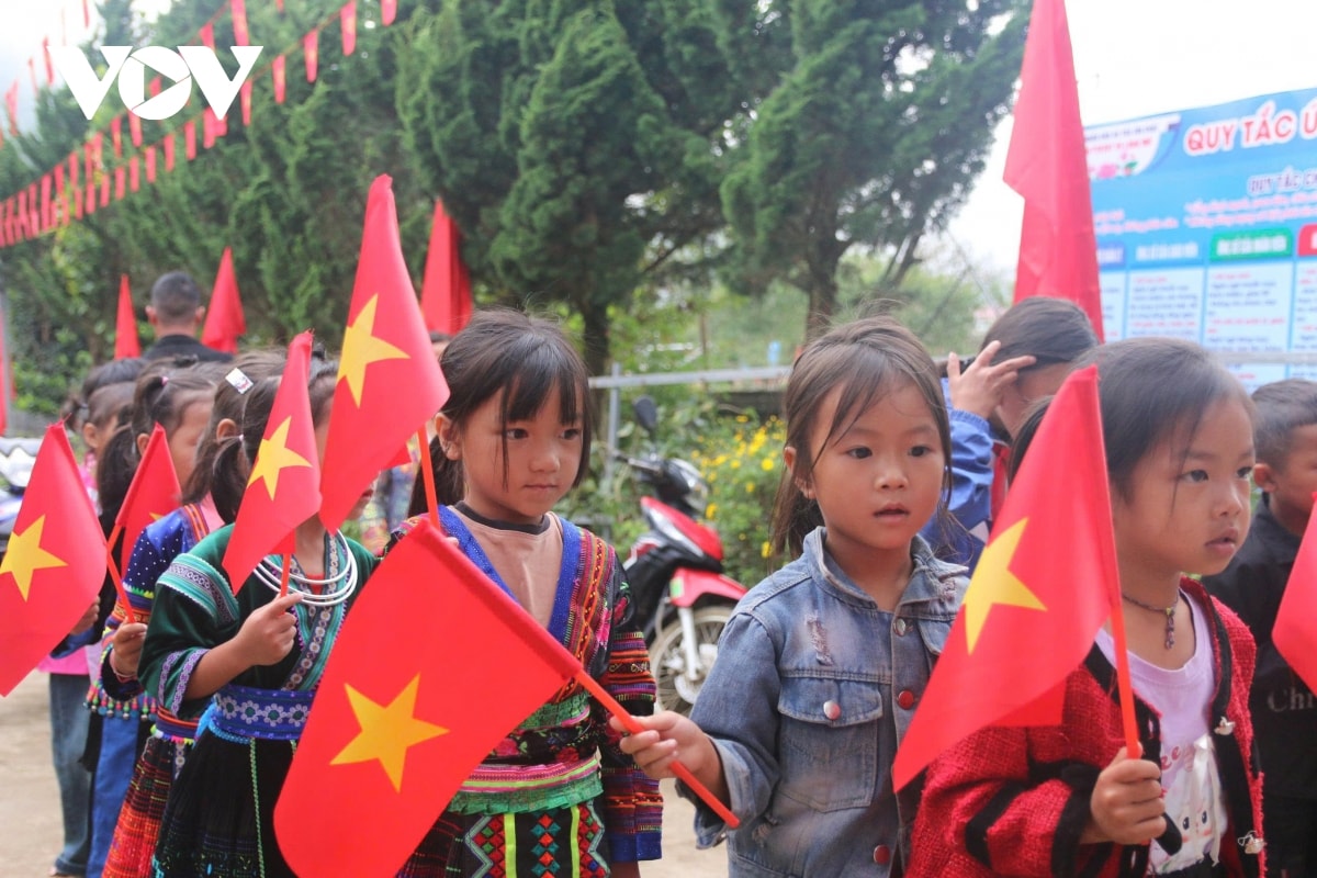 le khai giang dac biet cua 1,6 trieu thay co va 26 trieu hoc sinh, sinh vien hinh anh 24