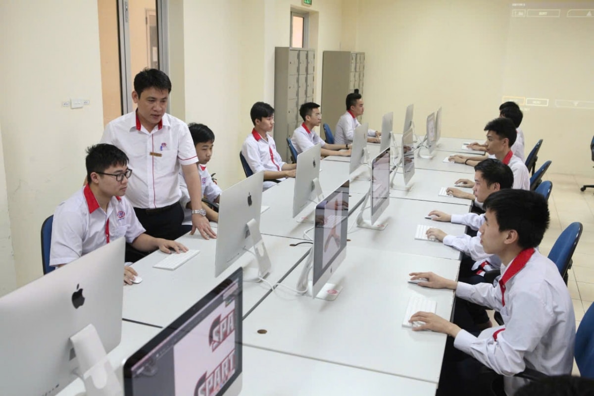 hoc nghe - loi di phu hop trong thoi ky chuyen dich lao dong hinh anh 1