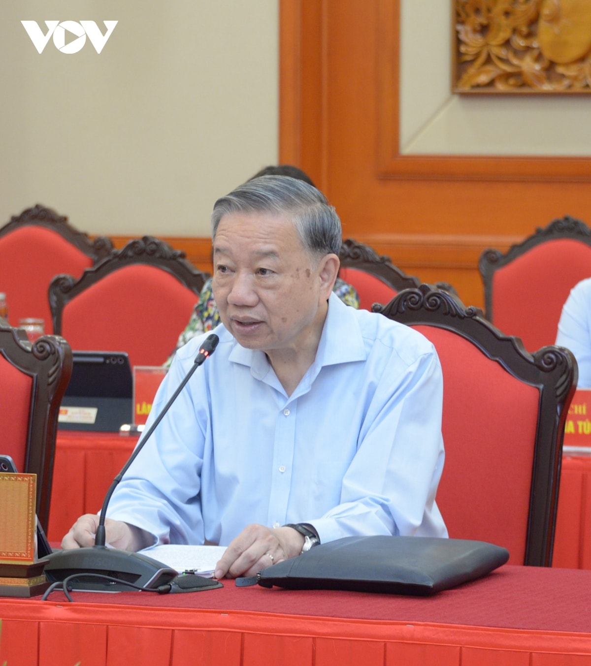 bộ chính trị cho ý kiến về dự thảo văn kiện và nhân sự Đh Đảng bộ công an tw hình ảnh 3 bo chinh tri cho y kien ve du thao van kien va nhan su Dh Dang bo cong an tw hinh anh 3