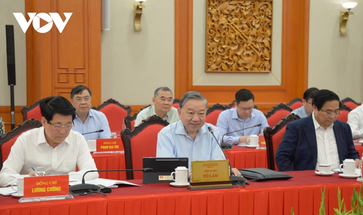 bộ chính trị cho ý kiến về dự thảo văn kiện và nhân sự Đh Đảng bộ công an tw hình ảnh 4 bo chinh tri cho y kien ve du thao van kien va nhan su Dh Dang bo cong an tw hinh anh 4