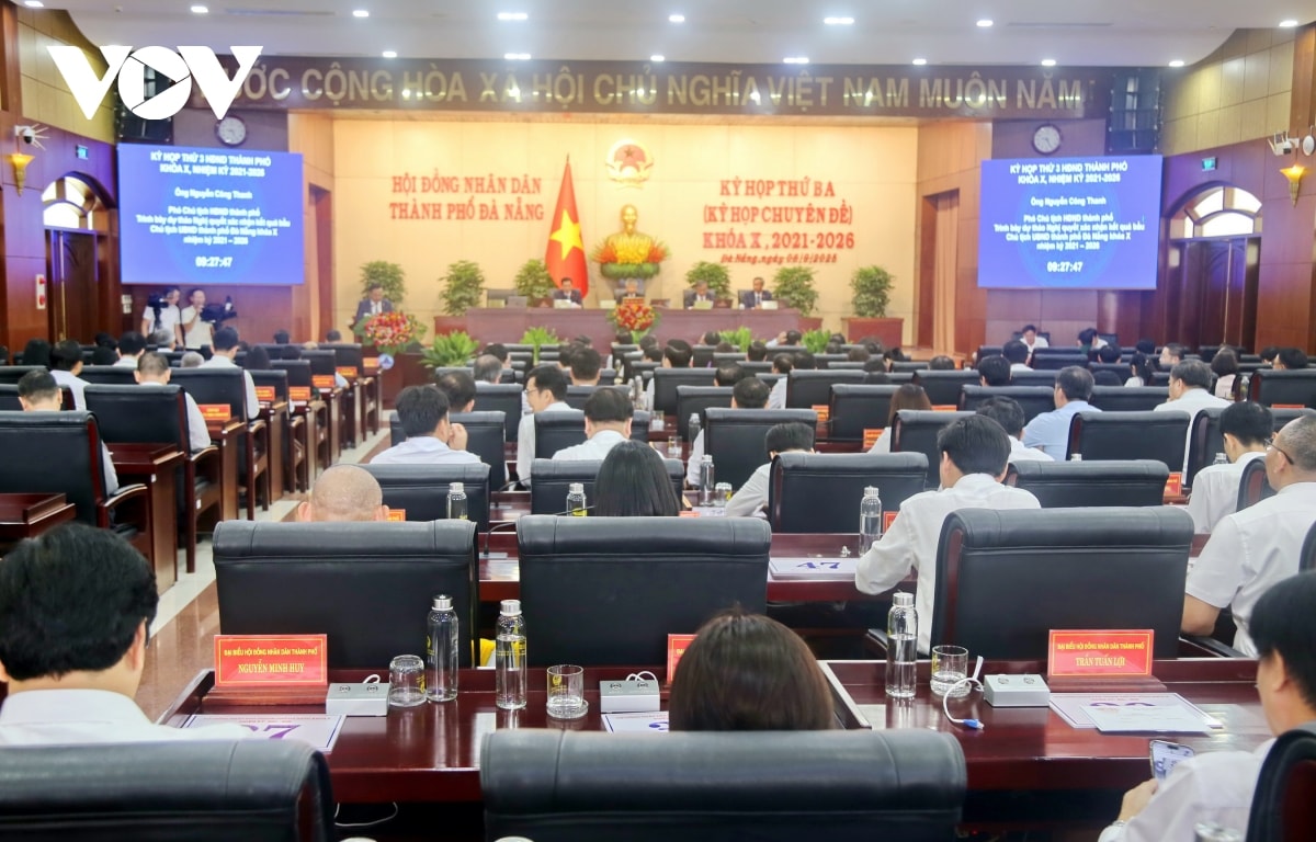 Ông phạm Đức Ấn được bầu làm chủ tịch ubnd thành phố Đà nẵng hình ảnh 1 Ong pham Duc An duoc bau lam chu tich ubnd thanh pho Da nang hinh anh 1