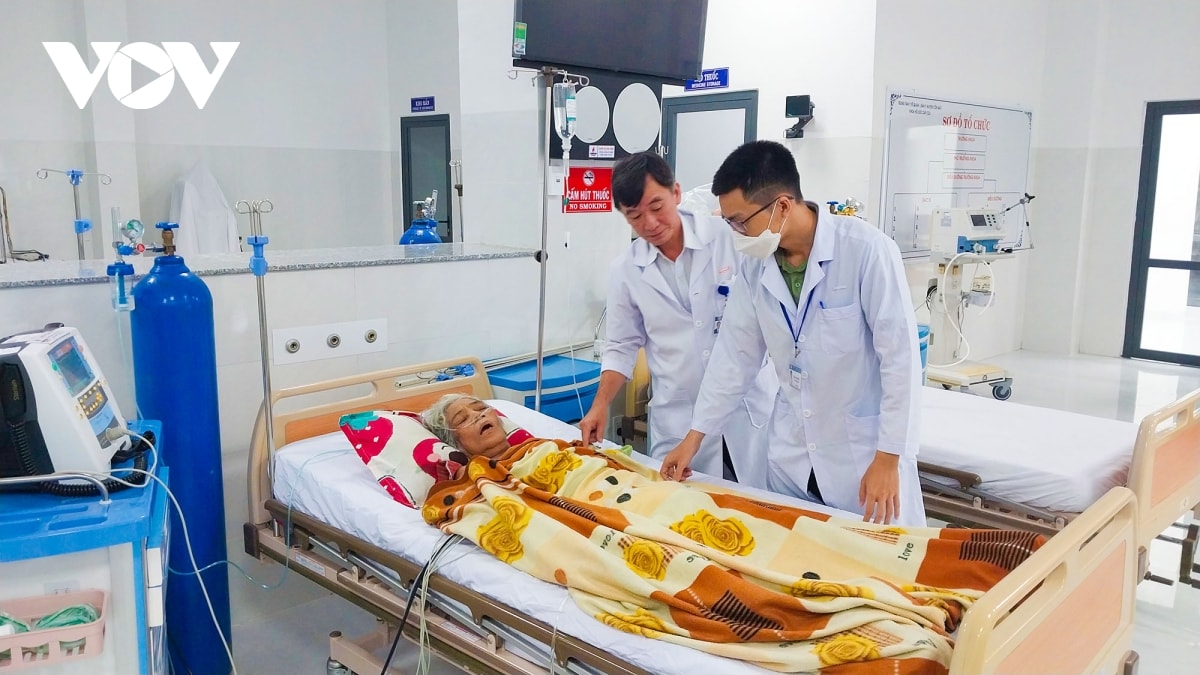 trung tâm y tế quân dân y côn Đảo áp dụng chuyển đổi số phục vụ người dân hình ảnh 1 trung tam y te quan dan y con Dao ap dung chuyen doi so phuc vu nguoi dan hinh anh 1
