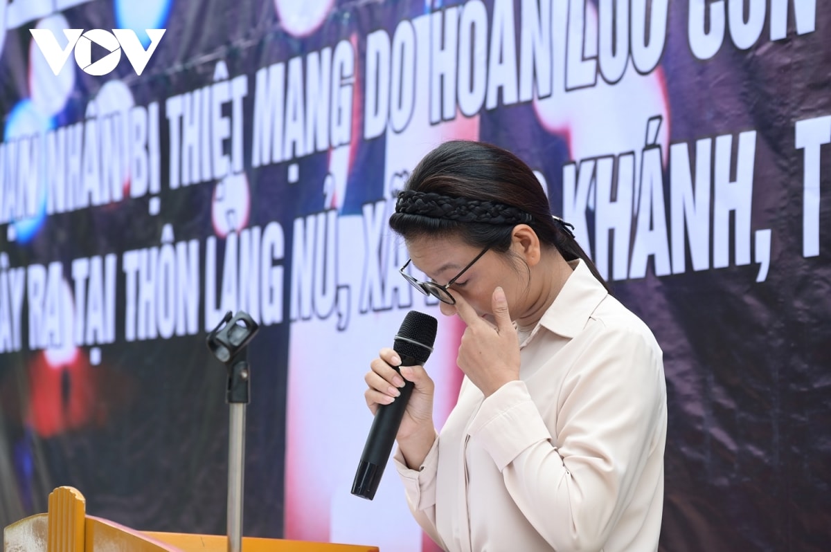 le tuong niem 1 nam sau tham hoa lu quet tai lang nu hinh anh 1