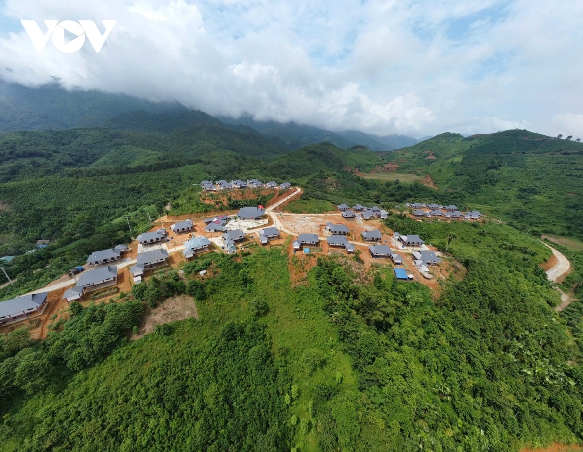 le tuong niem 1 nam sau tham hoa lu quet tai lang nu hinh anh 5
