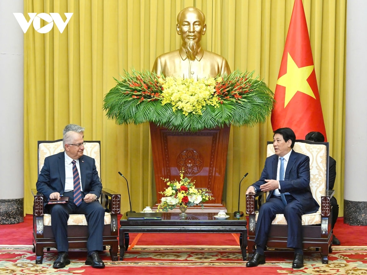 chủ tịch nước lương cường tiếp bộ trưởng quốc phòng thổ nhĩ kỳ yasar guler hình ảnh 2 chu tich nuoc luong cuong tiep bo truong quoc phong tho nhi ky yasar guler hinh anh 2
