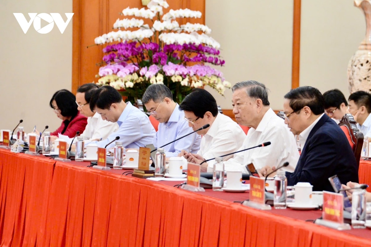 tong bi thu to lam lam viec voi ban thuong vu Dang uy quoc hoi hinh anh 1