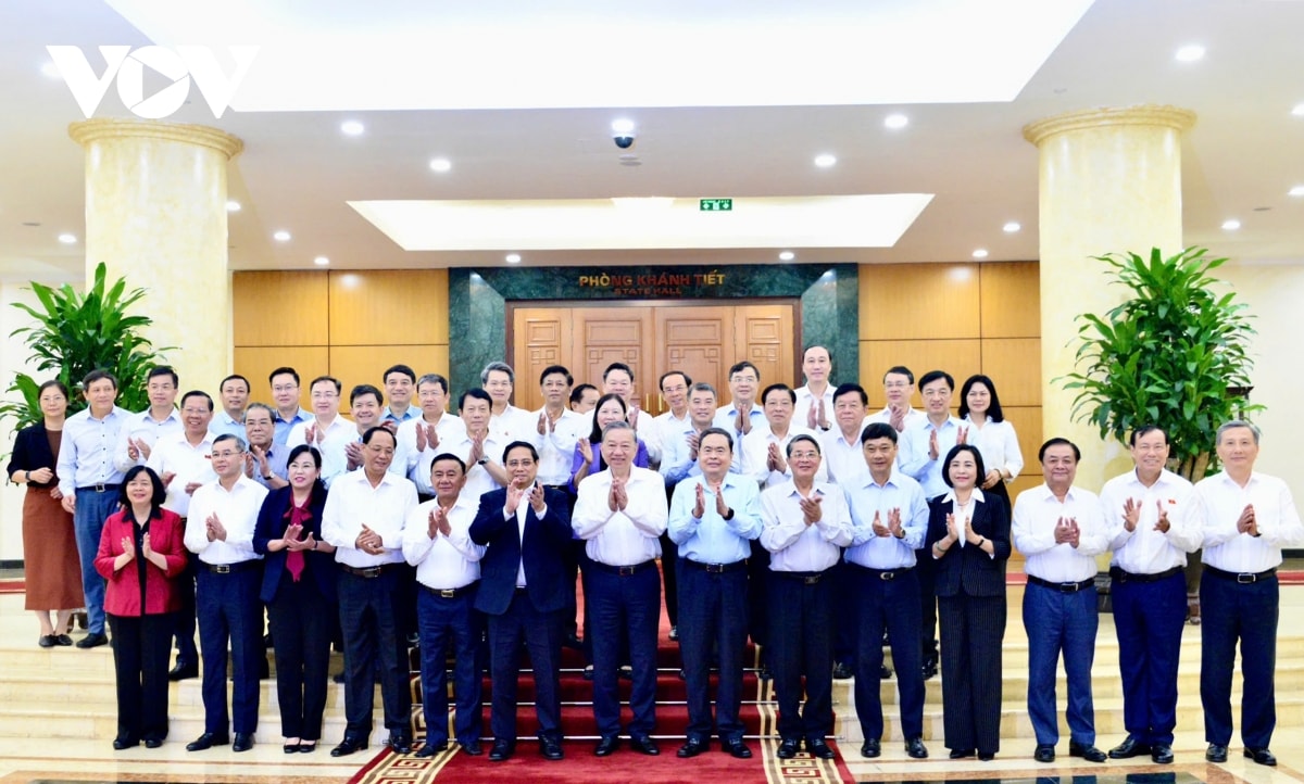 bo chinh tri cho y kien ve cong tac chuan bi Dai hoi Dang bo quoc hoi hinh anh 4