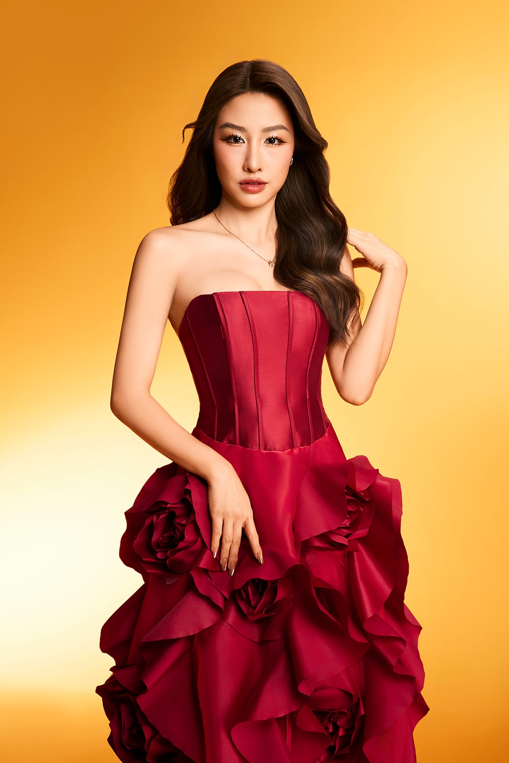Ngắm nhan sắc top 10 ứng viên Miss Grand Vietnam 2025 - 11