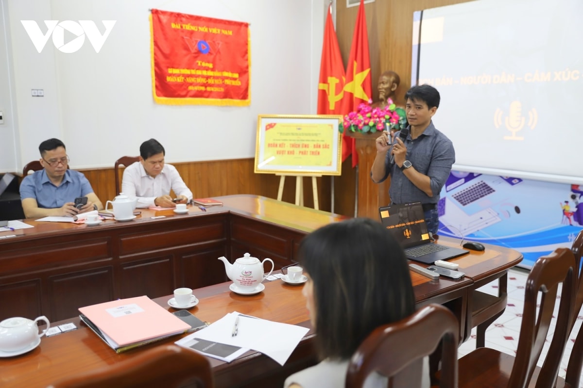 vov tập huấn sản xuất podcast và ứng dụng trí tuệ nhân tạo trong hoạt động báo chí hình ảnh 3 vov tap huan san xuat podcast va ung dung tri tue nhan tao trong hoat dong bao chi hinh anh 3