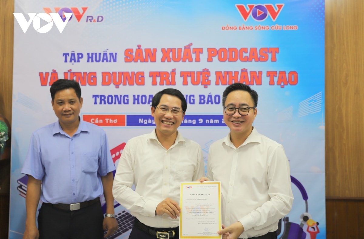 vov tập huấn sản xuất podcast và ứng dụng trí tuệ nhân tạo trong hoạt động báo chí hình ảnh 4 vov tap huan san xuat podcast va ung dung tri tue nhan tao trong hoat dong bao chi hinh anh 4