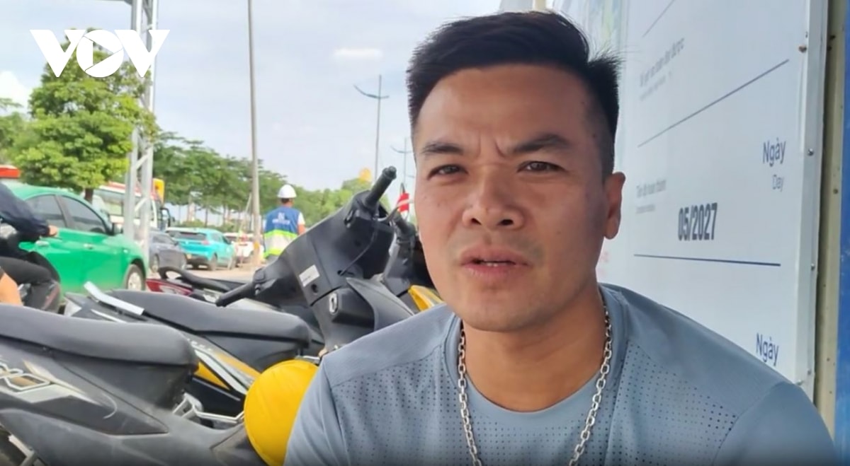 dong xe van ken cung tren cac nga duong toi trien lam quoc gia truoc ngay be mac hinh anh 6