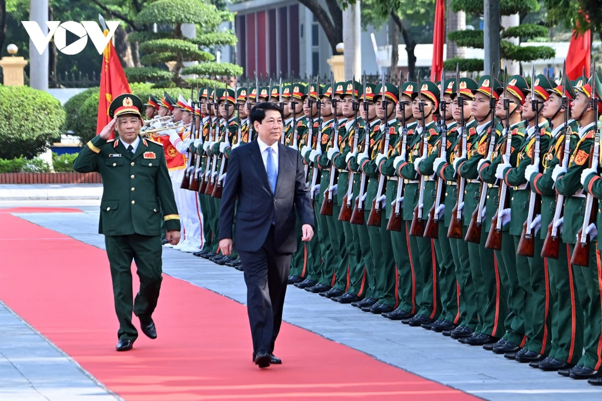 chủ tịch nước lương cường dự khai giảng năm học 2025-2026 tại học viện quốc phòng hình ảnh 1 chu tich nuoc luong cuong du khai giang nam hoc 2025-2026 tai hoc vien quoc phong hinh anh 1