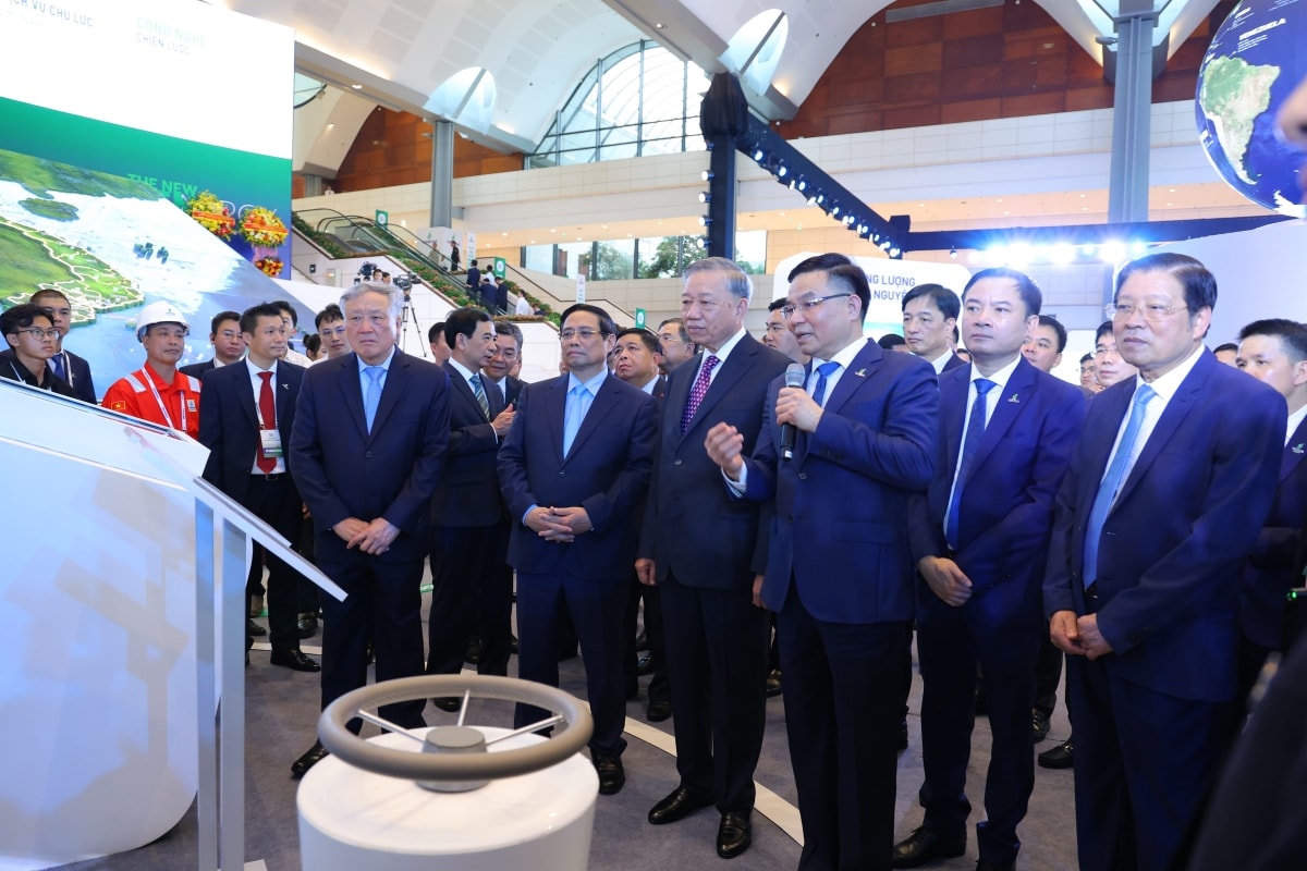 tổng bí thư tô lâm petrovietnam đảm bảo vững chắc an ninh năng lượng quốc gia hình ảnh 6 tong bi thu to lam petrovietnam dam bao vung chac an ninh nang luong quoc gia hinh anh 6