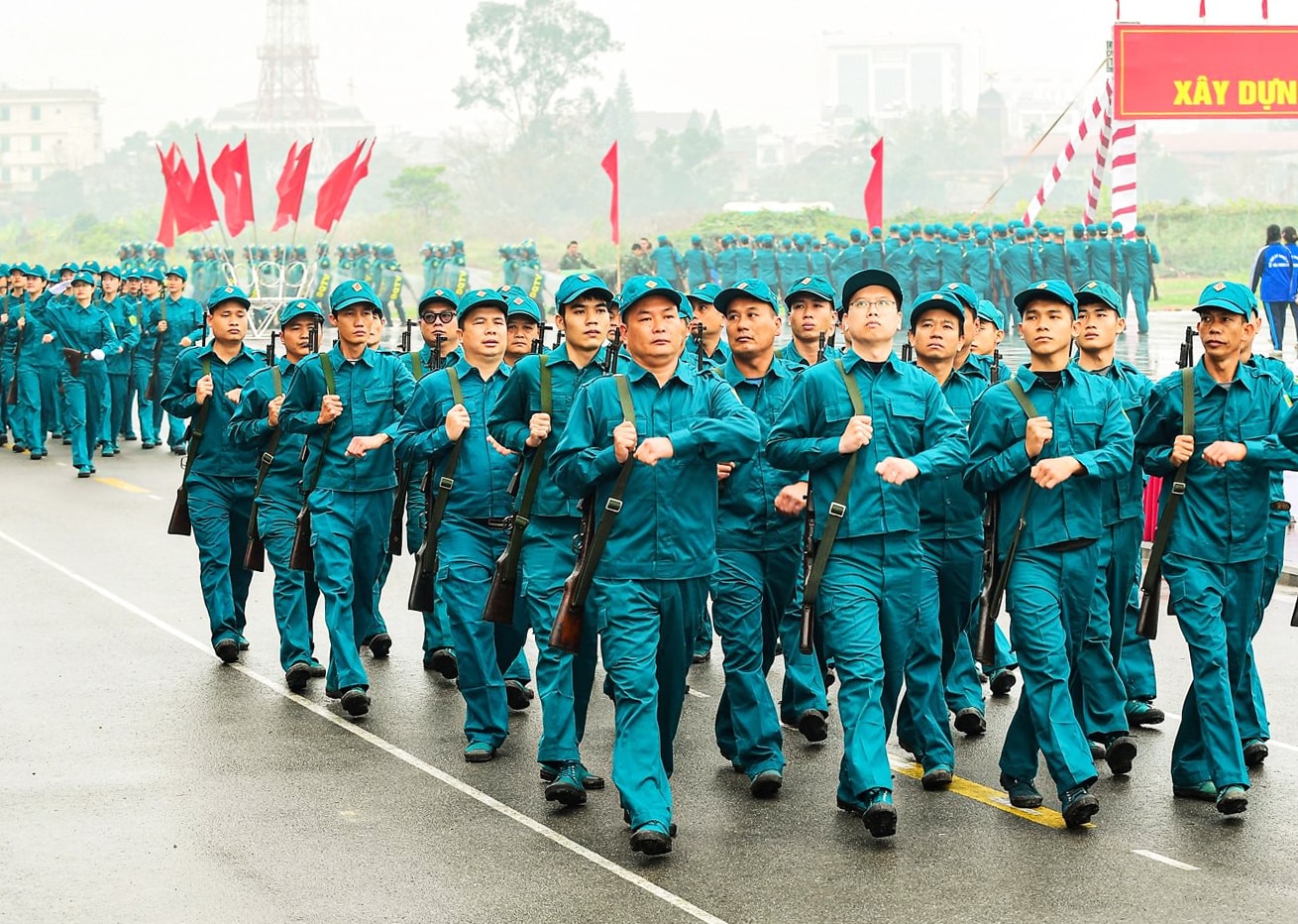 Công dân đi dân quân tự vệ sẽ không thuộc trường hợp được miễn nghĩa vụ quân sự.
