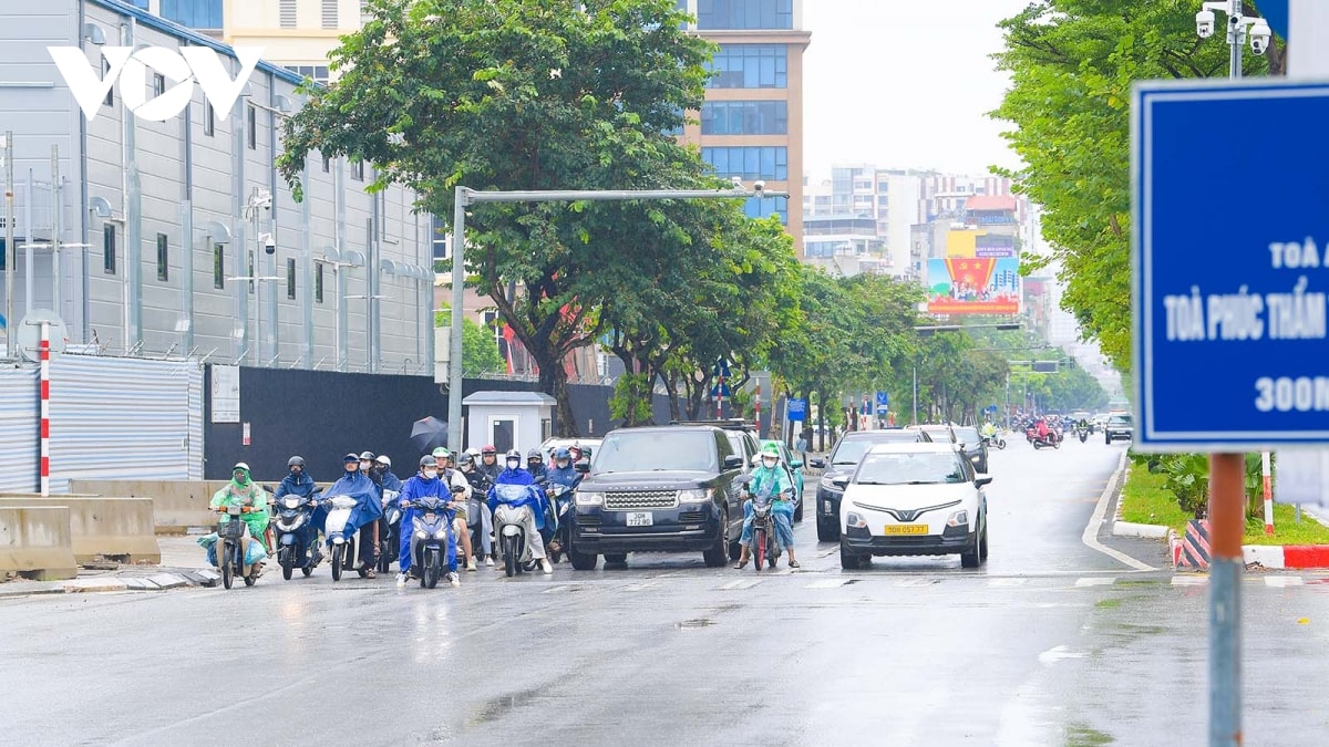 hinh anh bat ngo tren duong pho co lap camera ai xu phat nguoi tai ha noi hinh anh 6