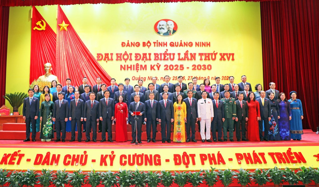 Toàn cảnh Đại hội đại biểu Đảng bộ tỉnh Quảng Ninh lần thứ XVI - 11
