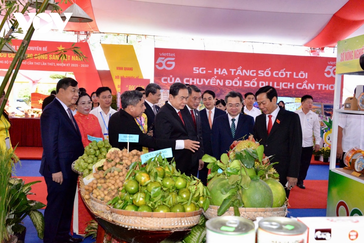 chu tich quoc hoi du Dai hoi Dang bo tp can tho lan thu nhat, nhiem ky 2025 - 2030 hinh anh 16