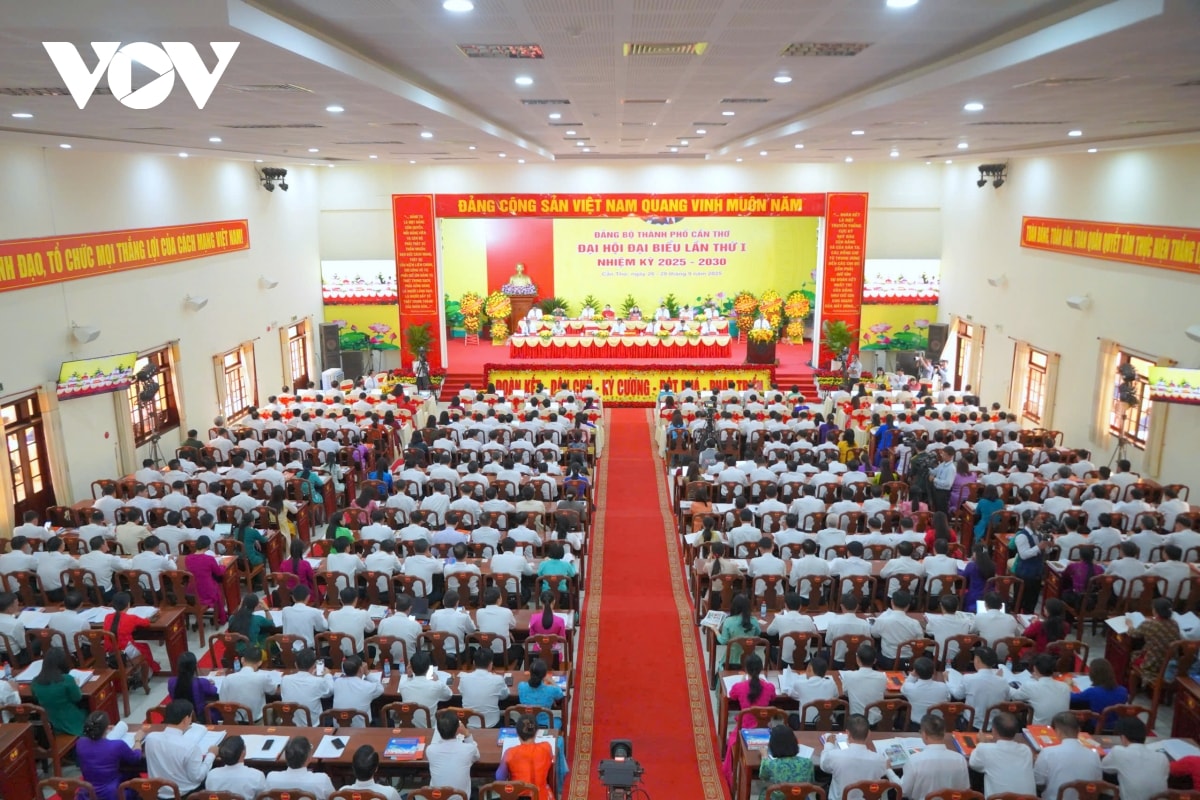 chủ tịch quốc hội dự Đại hội Đảng bộ tp cần thơ lần thứ nhất, nhiệm kỳ 2025 - 2030 hình ảnh 3 chu tich quoc hoi du Dai hoi Dang bo tp can tho lan thu nhat, nhiem ky 2025 - 2030 hinh anh 3