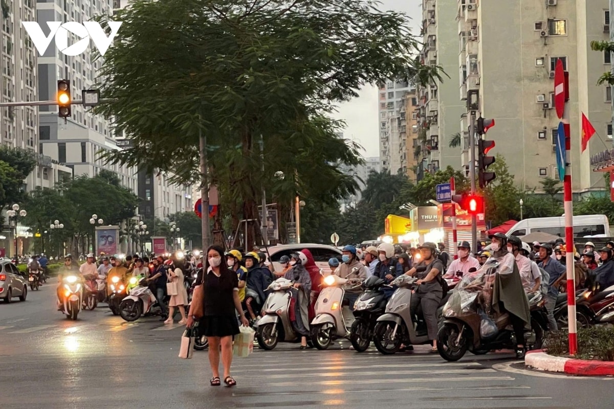 vuot den do, leo via he vi pham tai dien bat chap nghi dinh 168 hinh anh 10