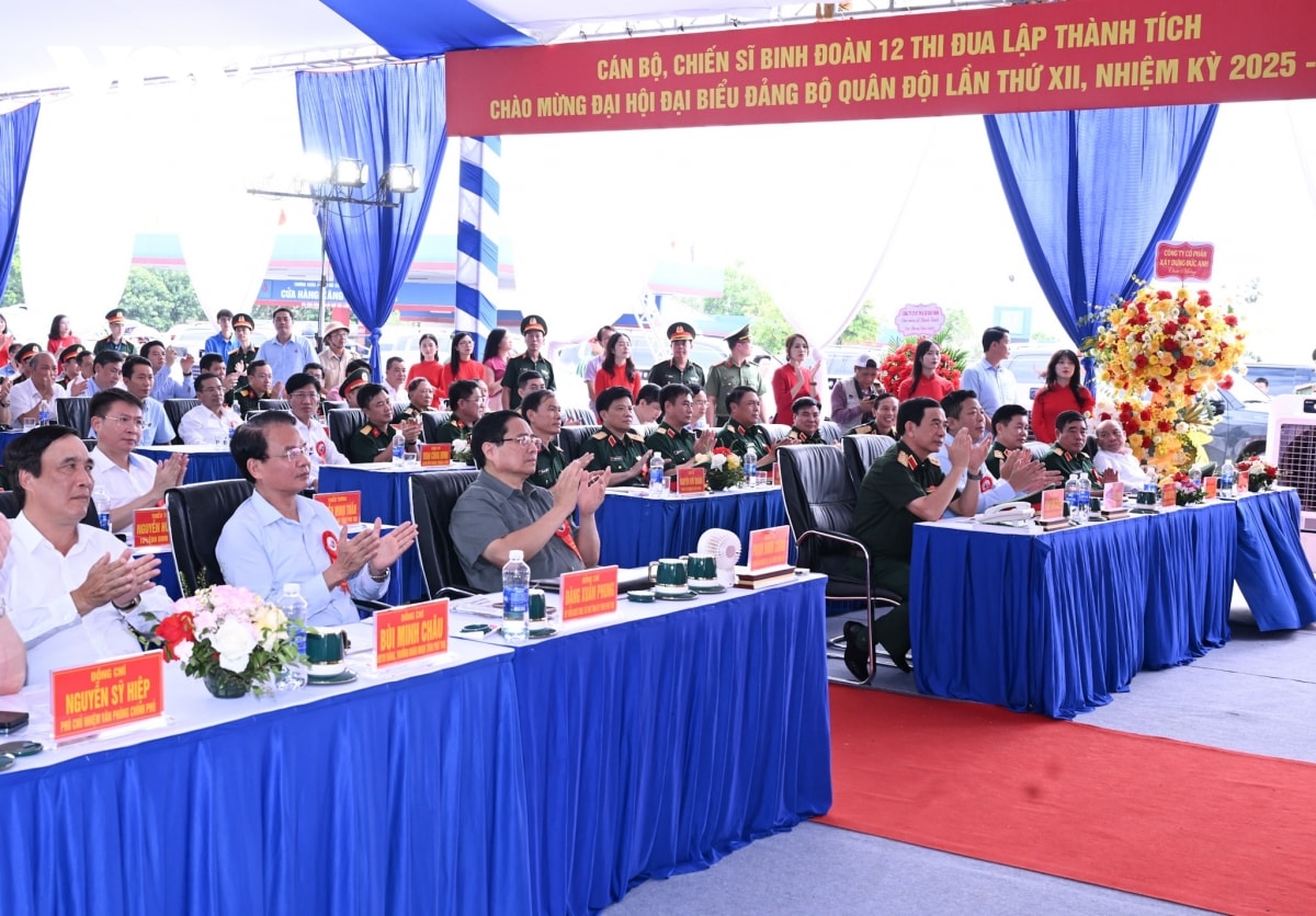 thu tuong cau phong chau - nhip cau han gan vet thuong, nhan len niem hanh phuc hinh anh 3