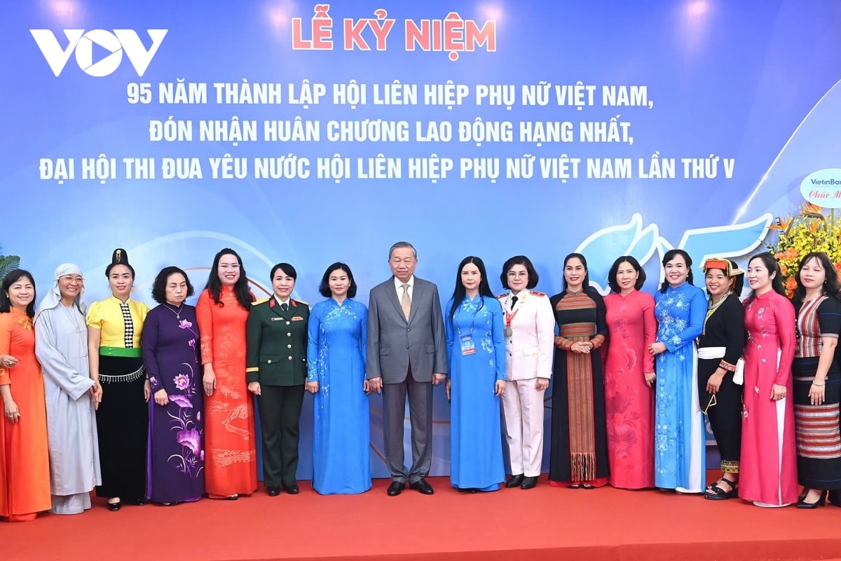 tong bi thu but pha chuyen doi so cho hoi vien hoi lien hiep phu nu viet nam hinh anh 4
