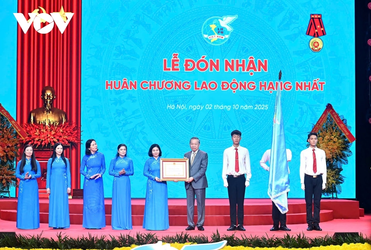 tong bi thu but pha chuyen doi so cho hoi vien hoi lien hiep phu nu viet nam hinh anh 1