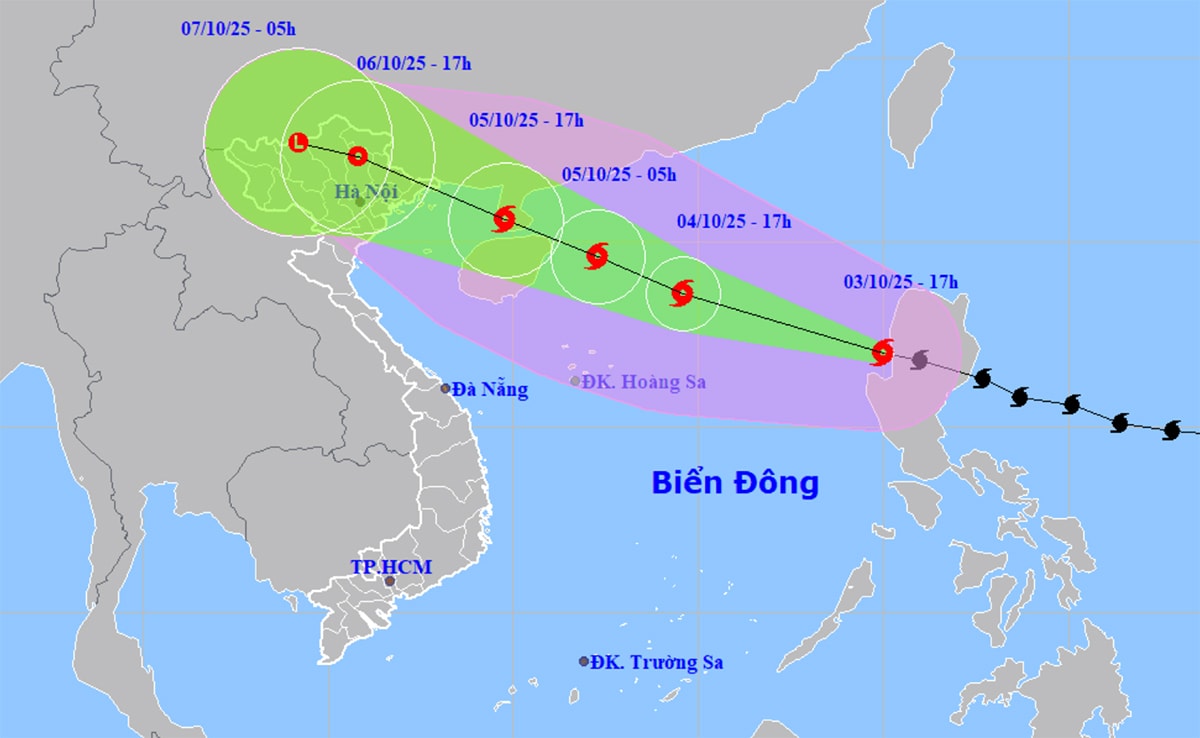 Bản đồ dự báo đường đi, khu vực ảnh hưởng của bão số 11 Matmo. (Nguồn: NCHMF)