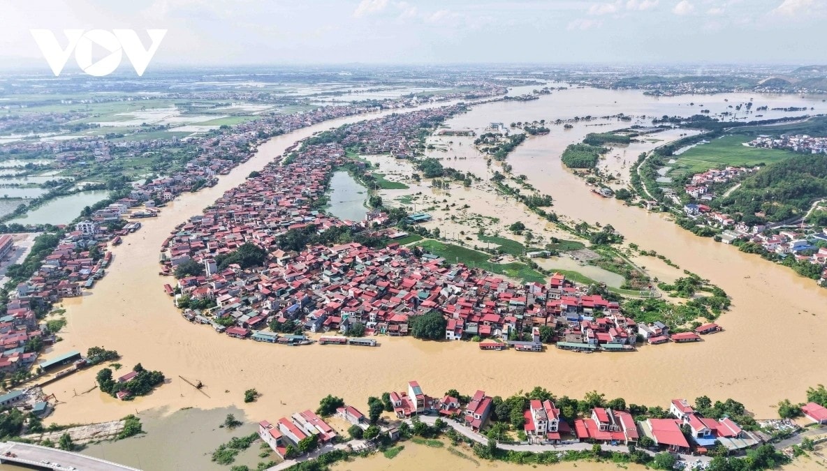 bao so 10 khien 51 nguoi chet, thiet hai gan 16.000 ty dong hinh anh 1