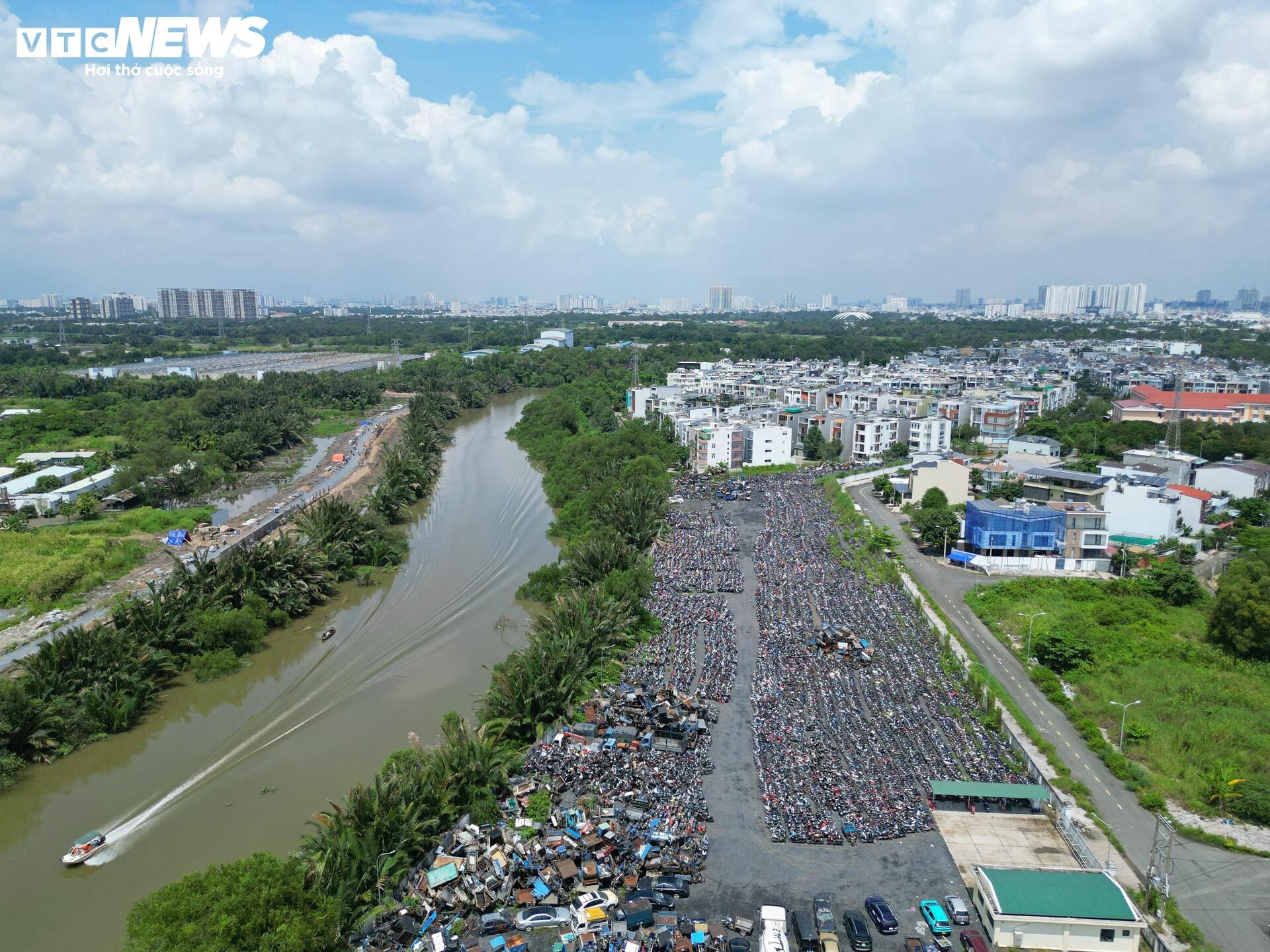 TP.HCM đấu giá thành công hơn 1.600 phương tiện vi phạm, thu hơn 3 tỷ đồng - 12