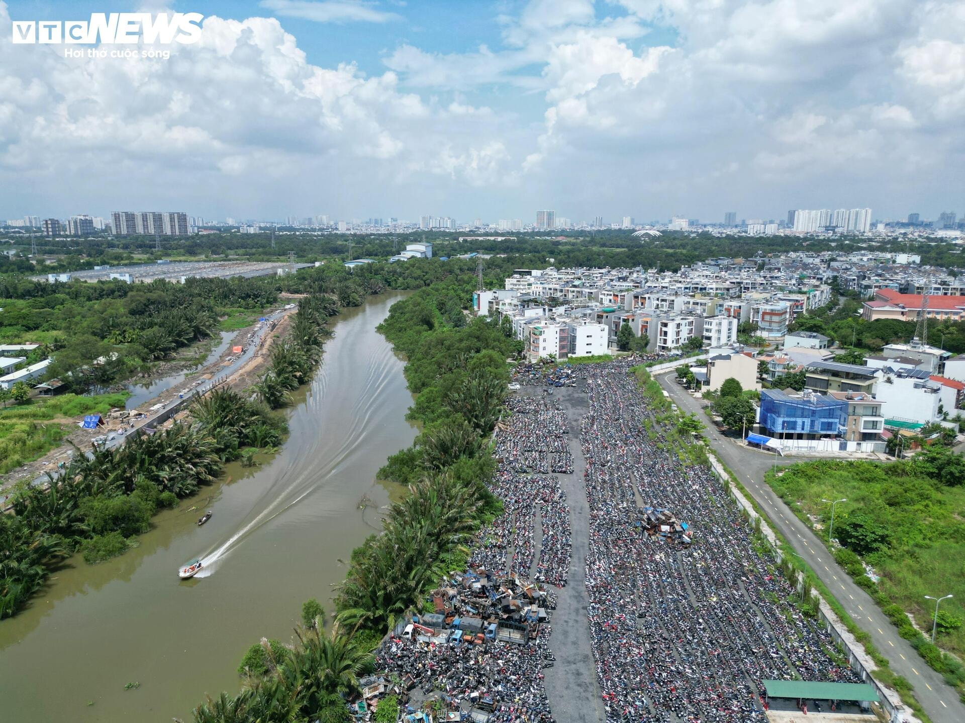 TP.HCM đấu giá thành công hơn 1.600 phương tiện vi phạm, thu hơn 3 tỷ đồng - 2