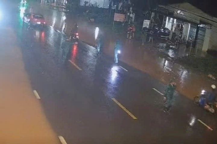 chu tich ubnd xa o Dak lak tu vong khi dieu tiet giao thong hinh anh 1
