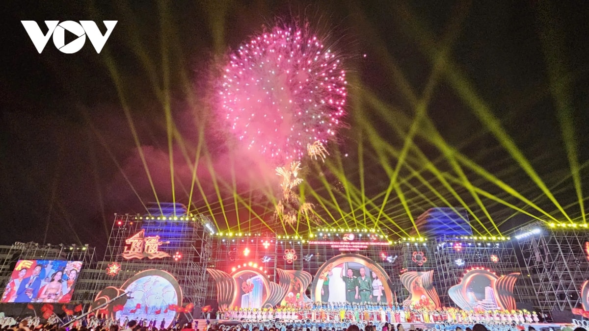 Dua hai phong tro thanh diem den nang dong, than thien va giau ban sac hinh anh 2