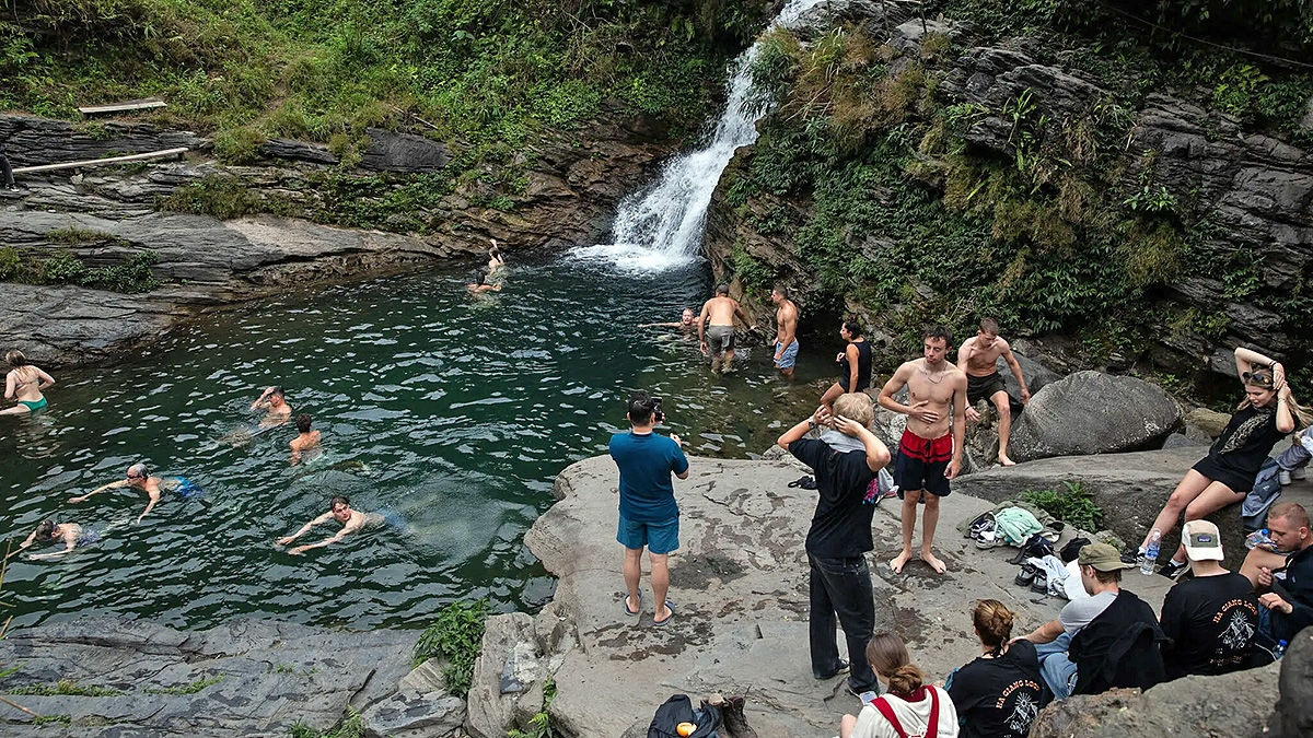 du khách nước ngoài phấn khích với hành trình xe máy trên cao nguyên đá hình ảnh 7 du khach nuoc ngoai phan khich voi hanh trinh xe may tren cao nguyen da hinh anh 7