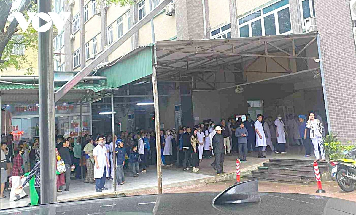 người đàn ông đâm nhiều người bị thương tại bệnh viện sản nhi nghệ an hình ảnh 1 nguoi dan ong dam nhieu nguoi bi thuong tai benh vien san nhi nghe an hinh anh 1