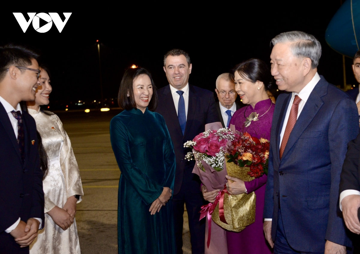 tong bi thu to lam toi sofia, bat dau cac hoat dong tham chinh thuc bulgaria hinh anh 2