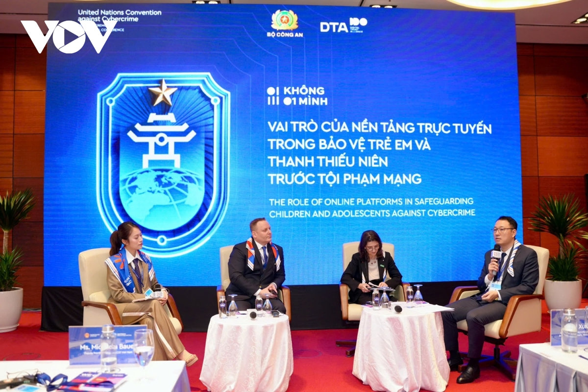 chien dich khong mot minh viet tiep tinh than cong uoc ha noi hinh anh 3
