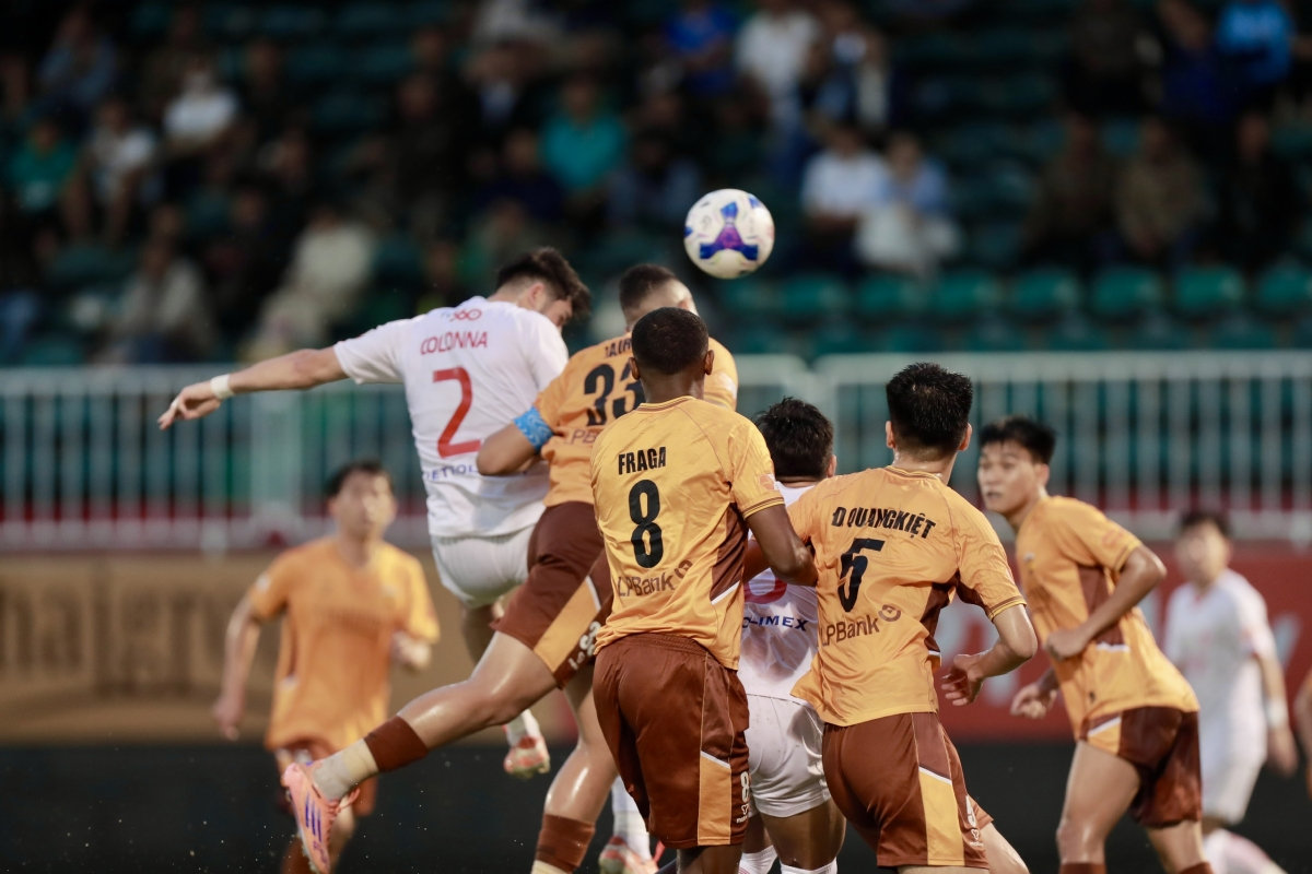 kết quả vòng 8 v-league 2025 2026 hagl đánh bại thể công viettel hình ảnh 21 ket qua vong 8 v-league 2025 2026 hagl danh bai the cong viettel hinh anh 21