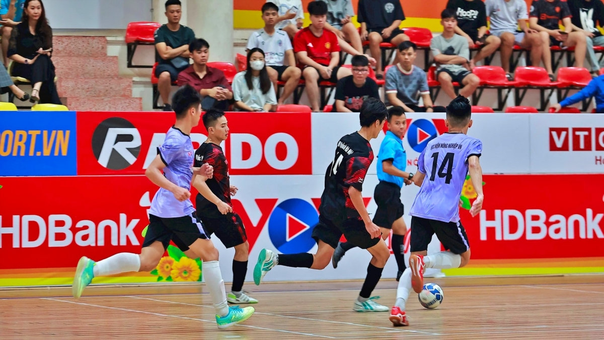 khởi tranh giải futsal hdbank sinh viên khu vực tp.hcm năm 2025 hình ảnh 1 khoi tranh giai futsal hdbank sinh vien khu vuc tp.hcm nam 2025 hinh anh 1