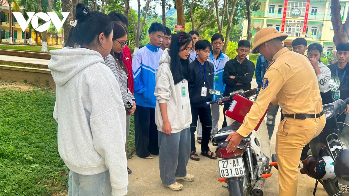 Dien bien se lap camera o cong truong hoc de chan chinh vi pham giao thong hinh anh 2