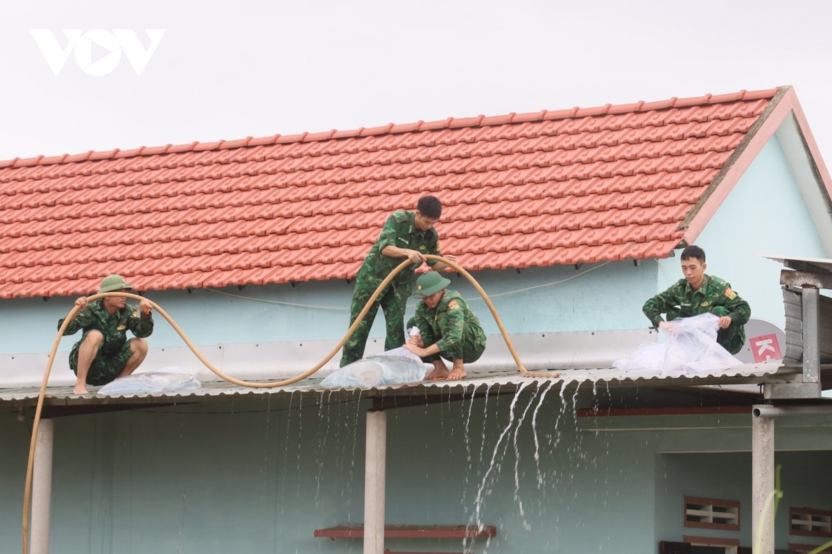 quang ngai hoan thanh di doi dan tranh bao truoc 17 gio ngay 6 11 hinh anh 4