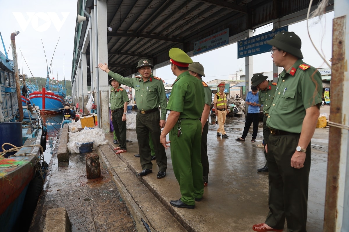 quang ngai hoan thanh di doi dan tranh bao truoc 17 gio ngay 6 11 hinh anh 6