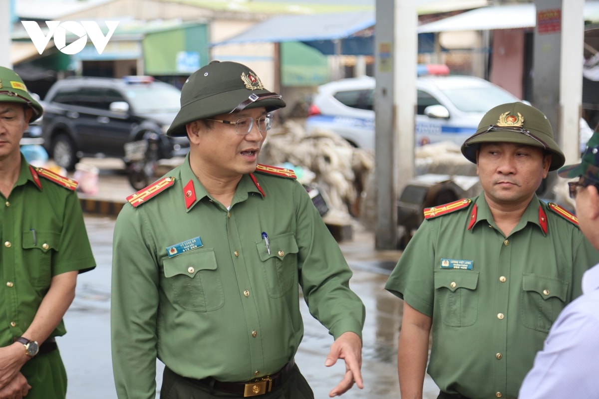 quang ngai hoan thanh di doi dan tranh bao truoc 17 gio ngay 6 11 hinh anh 7