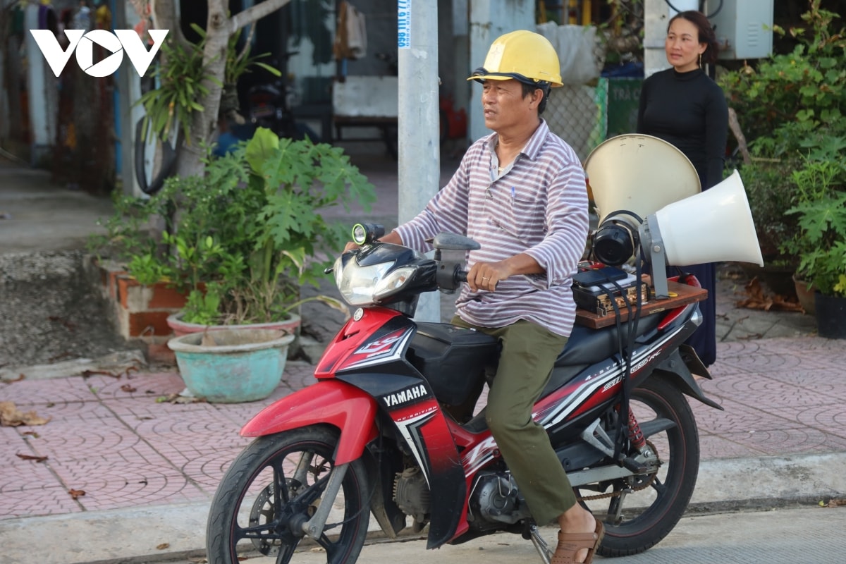 quang ngai hoan thanh di doi dan tranh bao truoc 17 gio ngay 6 11 hinh anh 1